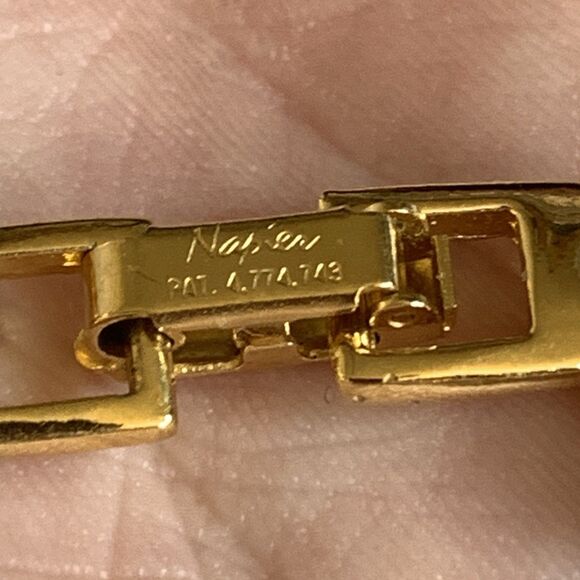 Gorgeous Vintage Napier Set Gold Tone Bracelet & Brooch w/Faux Pearls - Picture 8 of 10